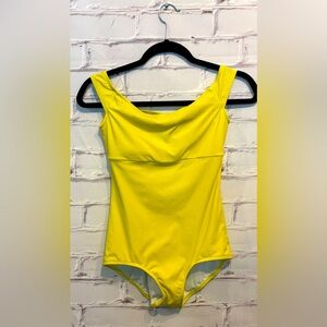 Hermoza Yellow Off-Shoulder Cut-Out Back One-Piece Swimsuit – Size 4